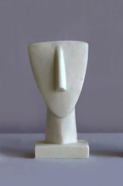 Cycladic face type 3 statue